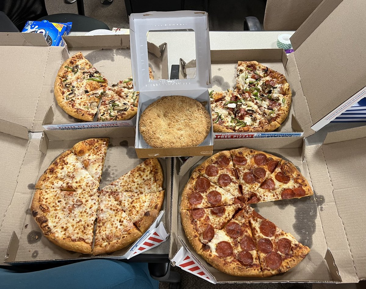 What else would our group have for lunch on 3-14? Happy Pi-day to all our friends across the Twitterverse! 🍕 🥧