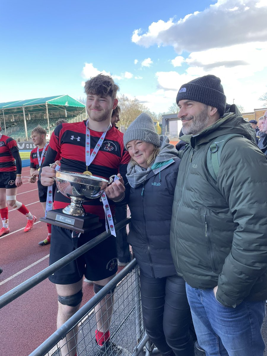 Harrogate Grammar School tweet media