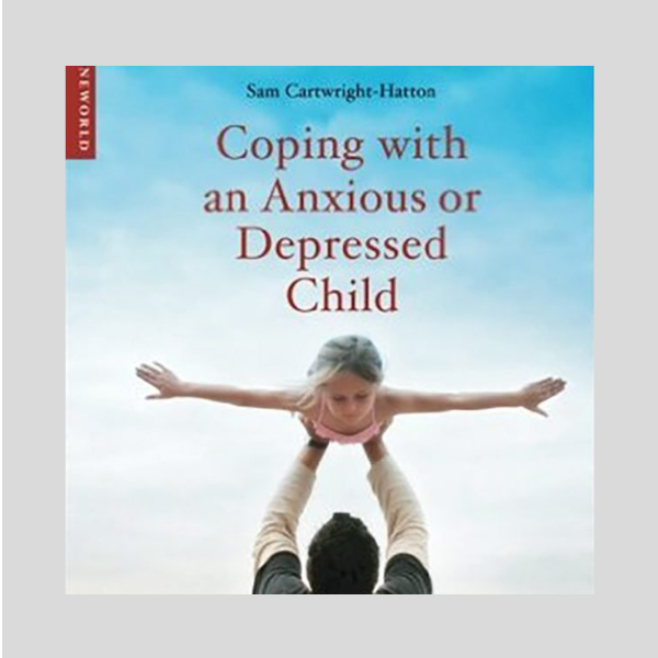 AnxietyUK's tweet photo. This excellent book offers  advice on managing your child’s anxiety &amp; is  a great first read for parents struggling to manage their child’s #anxiety. It helps parents decide which treatment or therapist would provide the most help.
Get your copy here: https://t.co/gp5xoqhF1b https://t.co/v7c9HNL1qK