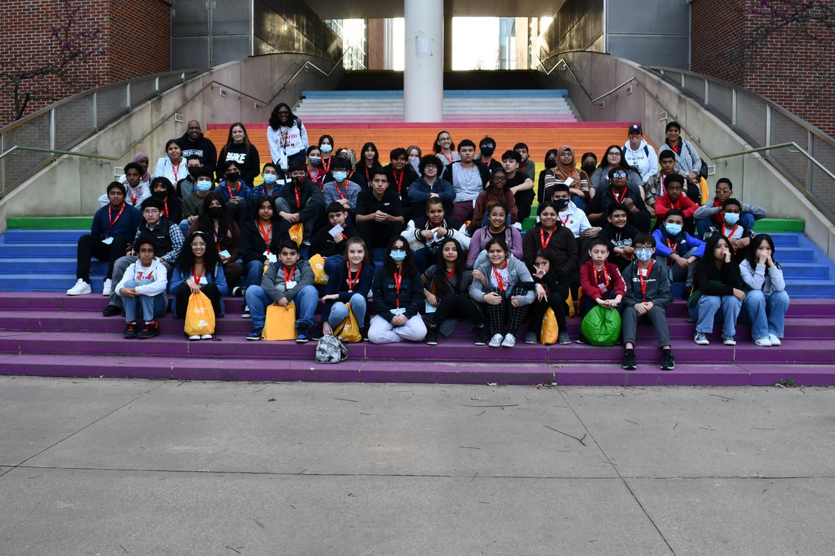 LilburnMiddle's tweet photo. On Saturday, 56 of our students attended the STEAM Innovation Day at Georgia Tech. 

They were able to participate in several fun STEAM Workshops, hear from the Chairman of Rap Plug Academy, attend a Music Technology Fair and the Guthman Music Competition and more! https://t.co/6WAWB4loky