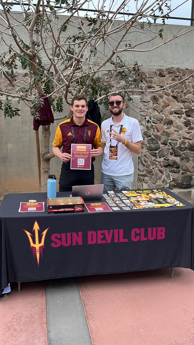 Got weeknight plans? Come to @ASU_Baseball’s game against Utah Tech and stop by our #BackYourDevilsWeek table next to the main entrance! #ForksUp