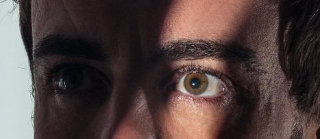 Vuelta 42 del GP de Arabia Saudí.

 Radio Verstappen: "Checo Pérez acaba de ser adelantado. Ya no lo tienes detrás"

Max: "¿Quién lo adelantó?"

Ingeniero: "Mira el espejo, estamos en problemas"

Lo que ve Verstappen en el espejo: