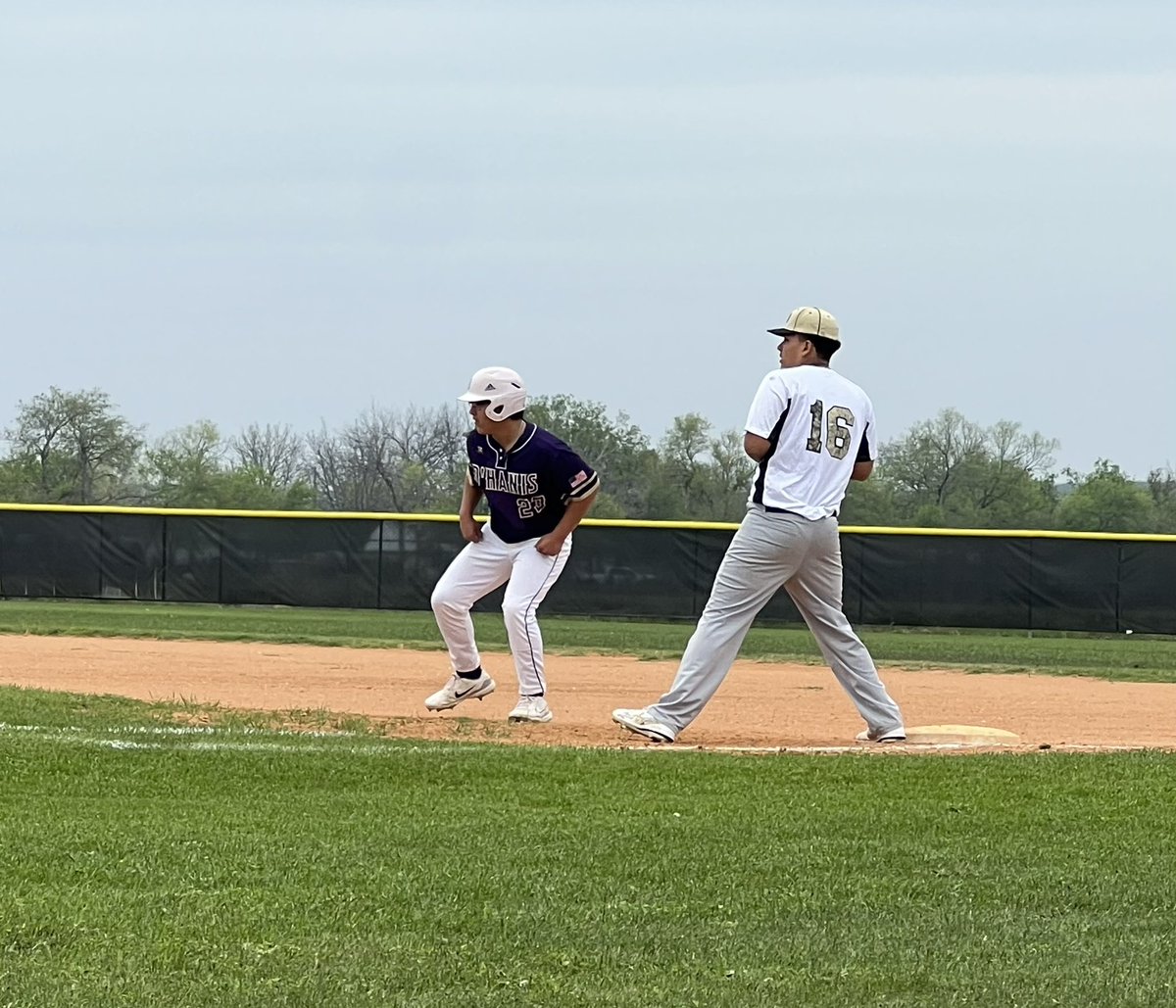 DHanisAthletics's tweet photo. JV Cowboys baseball wins over Brackett JV 14-4. https://t.co/K7XNUyMpGx