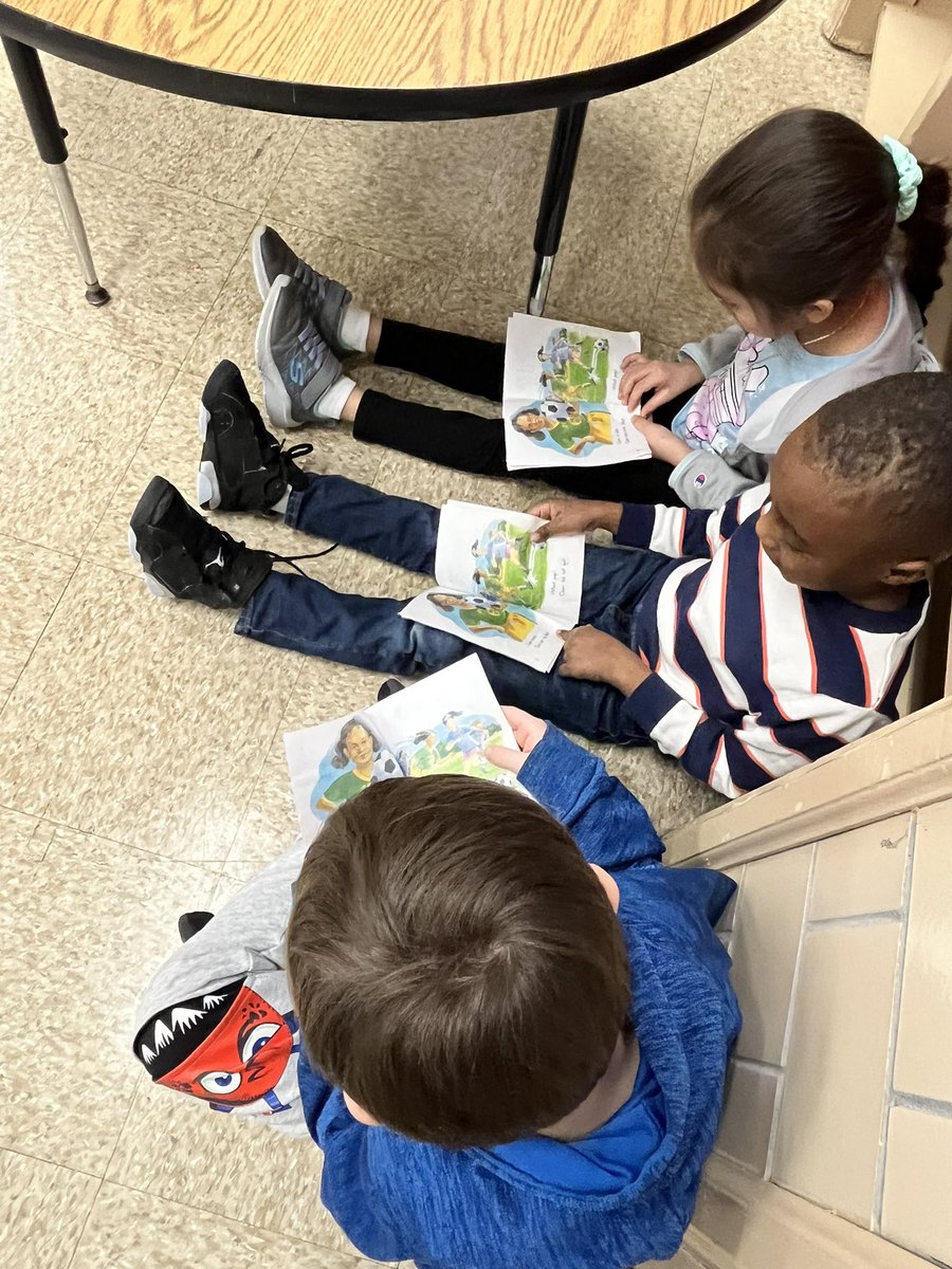 Mrs. Kotowski tweet media