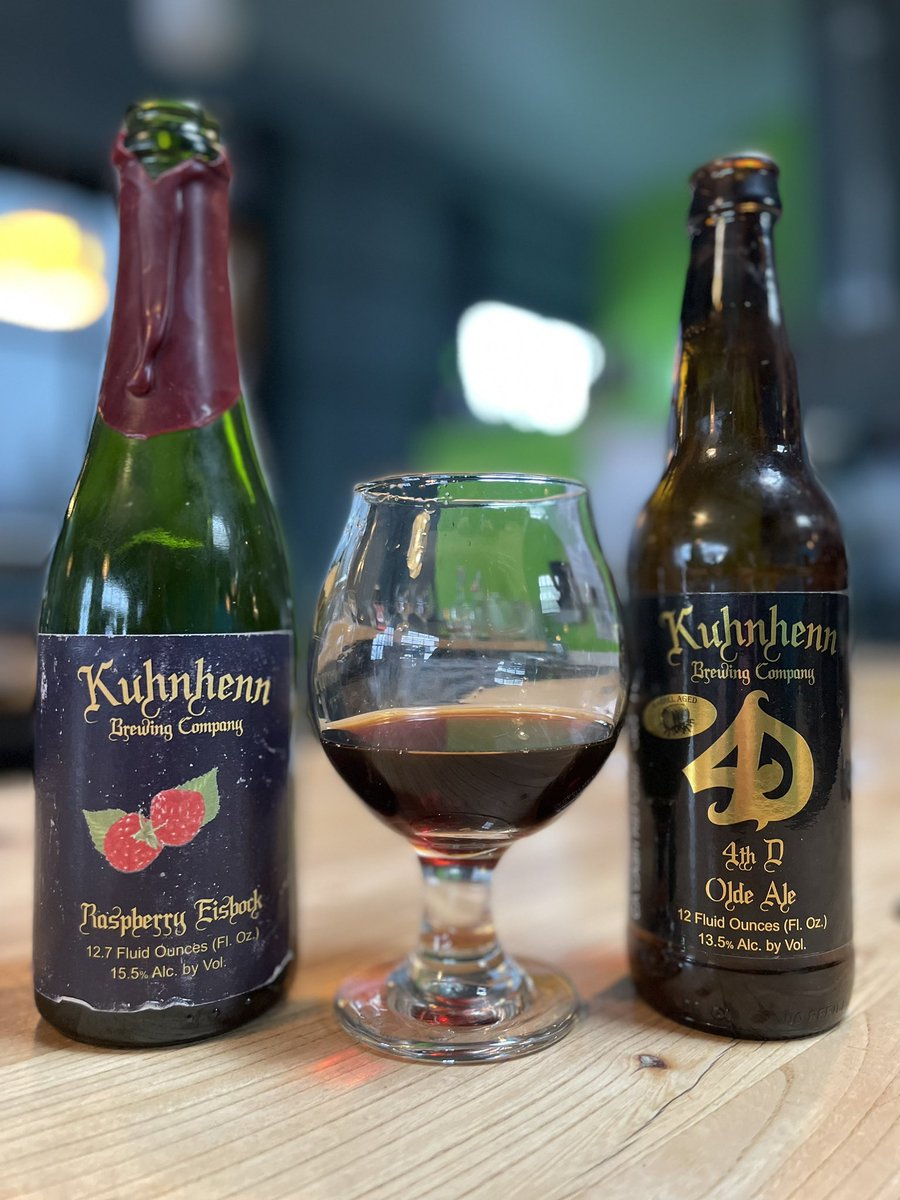 Lunch with Isaac and friends from Michigan #itdontgetanybetterthanthis #og #❤️ #vintage #2011 #2012 #thanks