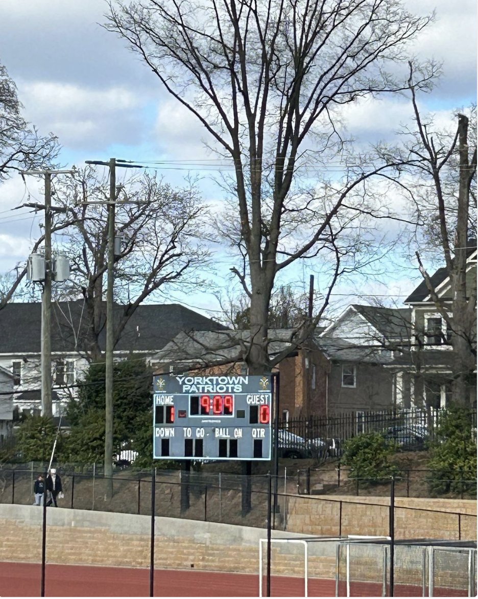 Hey <a href="/yhssports/">Yorktown Athletics</a> --  What quarter are we in? <a href="/yorktownsentry/">Yorktown Sentry</a> <a href="/ARLnowDOTcom/">Arlington Now</a> <a href="/Principal_YHS/">Dr. Kevin Clark</a> <a href="/YHSLacrosse/">Yorktown HS Lacrosse</a>