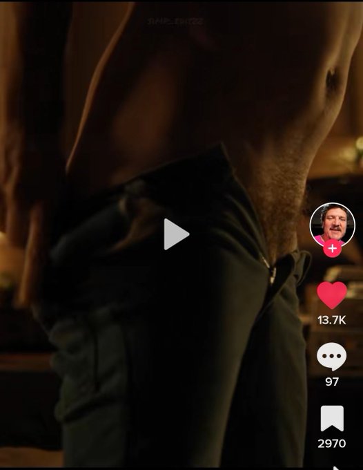 Material masturbatorio del d&iacute;a  Categor&iacute;a: semi desnudo masculino Protagonizado por  Pedro Pascal en