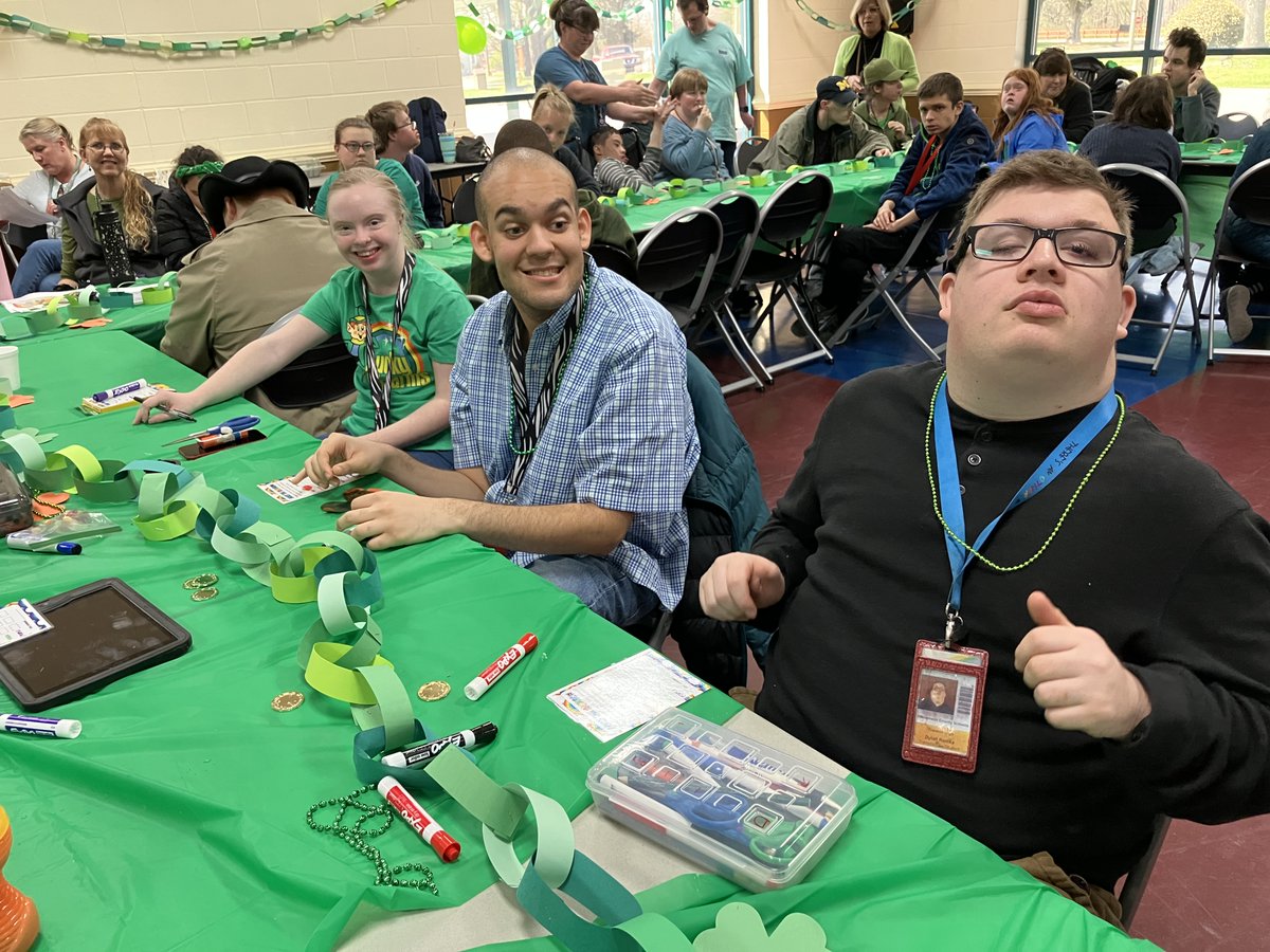 fhsTransition2's tweet photo. Transition 2 Party Shenanigans! @BrookeRBCKMC @JamieRadtke2 @murphyspan1103 @wcsFHSmr @Sarahr1224 @wcsFHSsp @rroten55 @tn_transition @LipscombIDEAL @wc_parksandrec https://t.co/gdAoTgkbnb