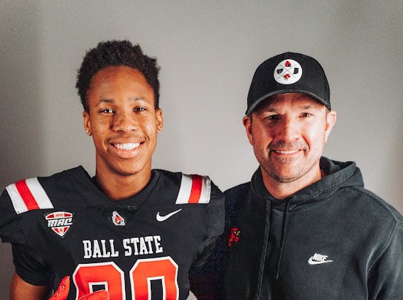 Today a great visit <a href="/BallStateFB/">Ball State Football</a> and really loved the environment. Also got to catch up with former teammate <a href="/JacksonConsta10/">Jackson Constantine</a> thank you for having me and really looking forward to coming back! <a href="/_CoachElliott/">Jared Elliott</a> <a href="/coachklynch/">Kevin Lynch</a> @BSUCoachNeu <a href="/CoachMorris_/">Adam Morris</a> <a href="/BSUFBRecruiting/">Ball State Football Recruiting</a> <a href="/HSEFootball/">HSE Royal Football</a>