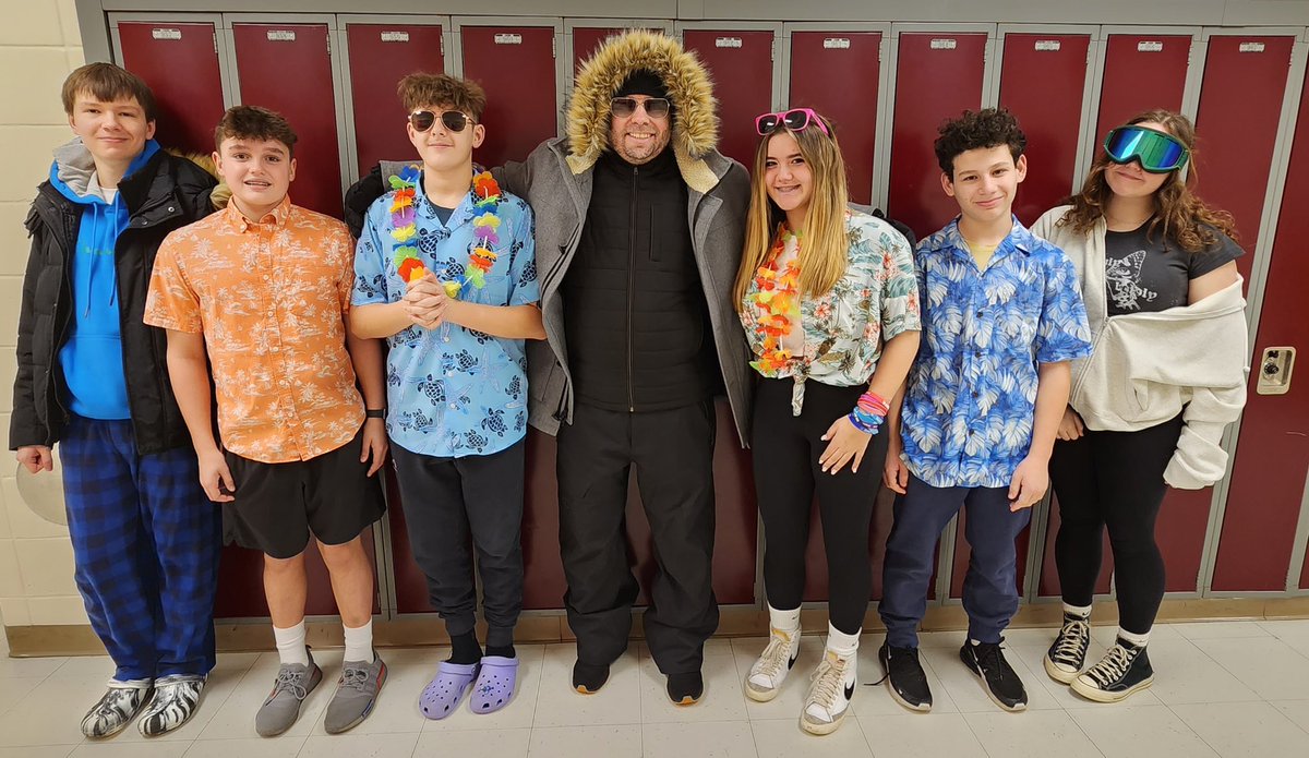 Gary Baker tweet media