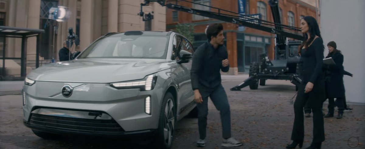 MediaPost's tweet photo. #Volvo Honors Behind The Scenes Heroes during #Oscars in spot from #Grey #DisneyCreativeWorks, reports #TanyaGazdik https://t.co/LK2W9GLbM1 https://t.co/IKDi5efSCY