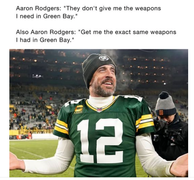 drays81's tweet photo. One of the best to ever put on a Packers uniform but this had me rolling! 😂😂 #GOPACKGO #RodgersWatch #pleasebeoversoon https://t.co/EMFjMYLJyR