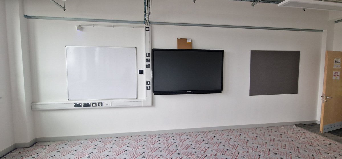 evrict's tweet image. 37 x Promethean ActivPanel V9 installed at Tarleton Academy. Busy week on-site this week.  #promethean #activpanel #teachingwall #tarletonacademy #academy #schoolrebuildingprogramme #srp #dfe