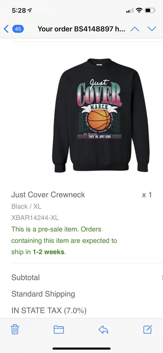 BlakeErbe's tweet photo. @BarstoolBigCat  wtf man the tourney will be over by the time I get my sweatshirt. Better make @allbusinesspete fix this shit https://t.co/BRR5X5D3xA