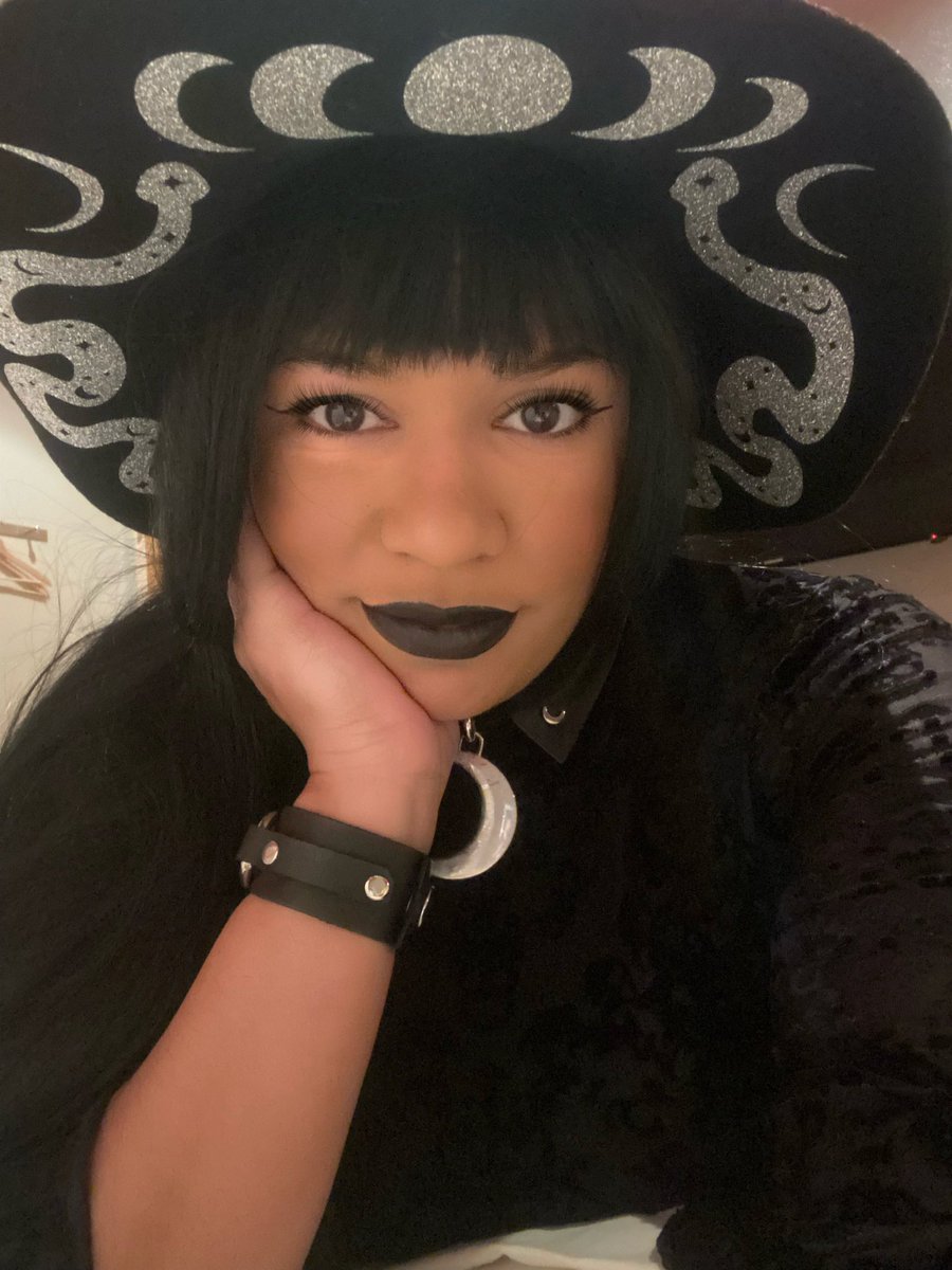 12amJade's tweet photo. Send your tribute to @12amJade on cashapp https://t.co/uE39hbV6Kb