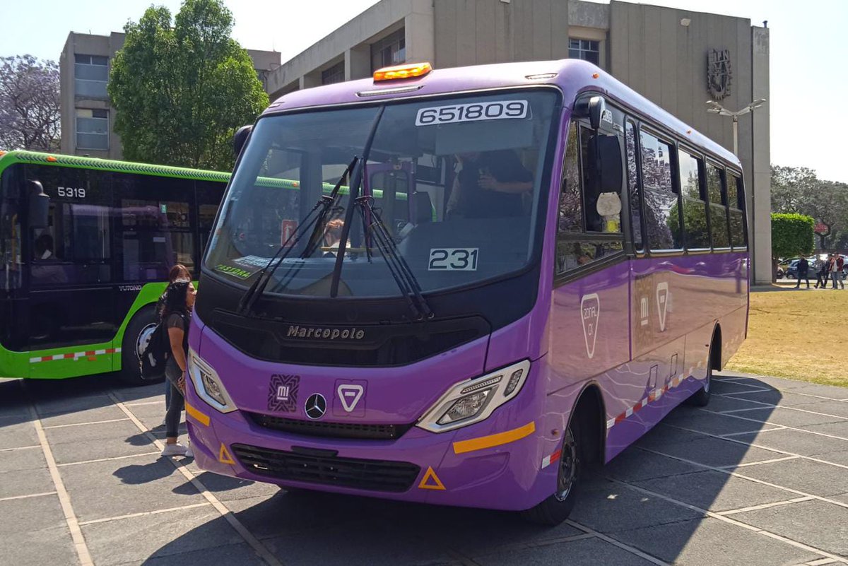 Autobuses_mex's tweet photo. 10ª Expo Conexión Transporte #ASEIT @UPIICSA https://t.co/oogfrXLe8V