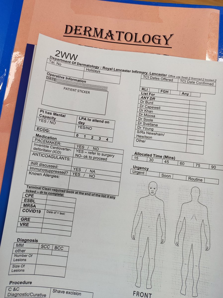 Kylie_McK's tweet photo. What a fantastic couple of days I've spent within #integumentary @UHMBT #FGH. Ive learnt LOADS already, thanks to such a busy outpatient clinic where the Drs still find time to teach, support and empower 👏🏻 #TACP #dermatology @UCLan https://t.co/GJxIwbMniM