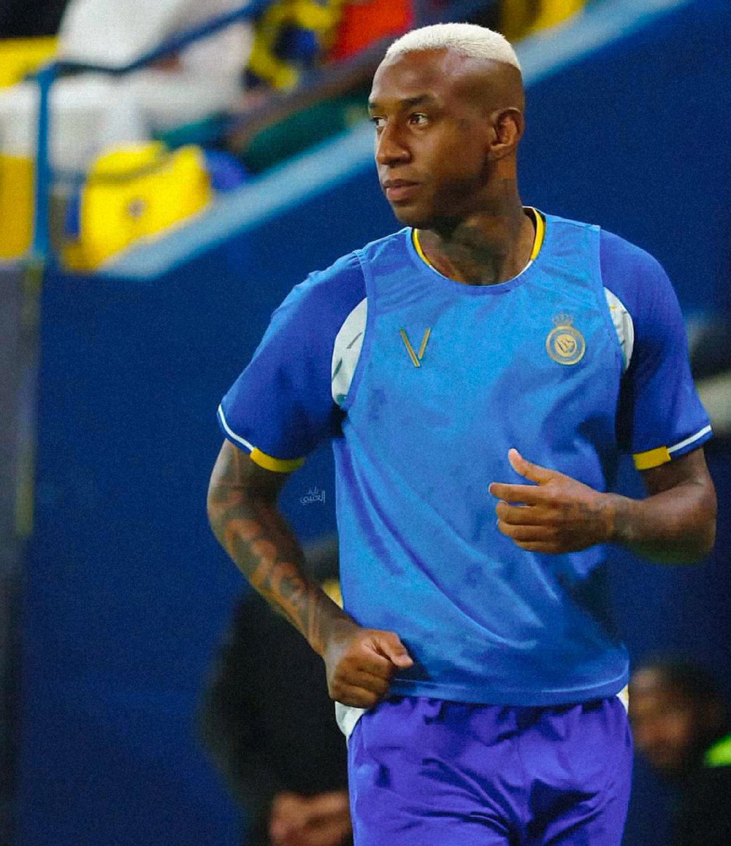 talisca_aa's tweet photo. O segredo do sucesso é a constância do propósito. 💙💛 De volta 🫶🏽

Obrigado a todos pelo carinho 🙏 https://t.co/YN7L9dHyie