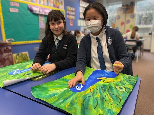 BISB_School's tweet image. #bisboston Year 6 &amp;amp; 7 Ms. Brick’s Art Club have been working hard on finalizing their peacocks. The children have used a variety of paint (tempura and acrylic), in addition to oil pastel and brush marks to bring their magical peacocks to life! Beautiful work! #bisb #loveforart