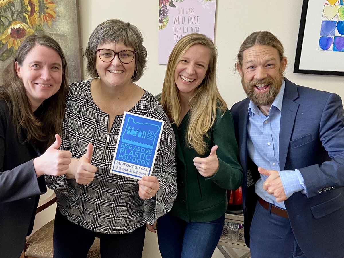 pdxceleste's tweet photo. Happy Rise Above Plastic Pollution Day, fellow Oregonians! Let’s pass SB 545, SB 544 and SB 543! #orleg @SollmanJaneen @Ocean_Tara @oregonsurfrider @enviroregon @oceana https://t.co/QN5DBgPCYW