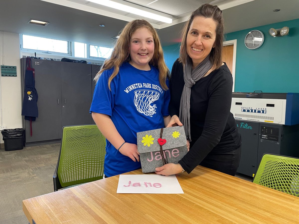 WinnLib's tweet image. We ❤️ Creating With You! ⁠
⁠
This mom and daughter duo joined us for our &quot;DIY Photo Album&quot; program and used The Studio for the first time! Together they created this cute felt photo album and are excited to be coming back for more projects together. 

#WNPLD #MakersSpace