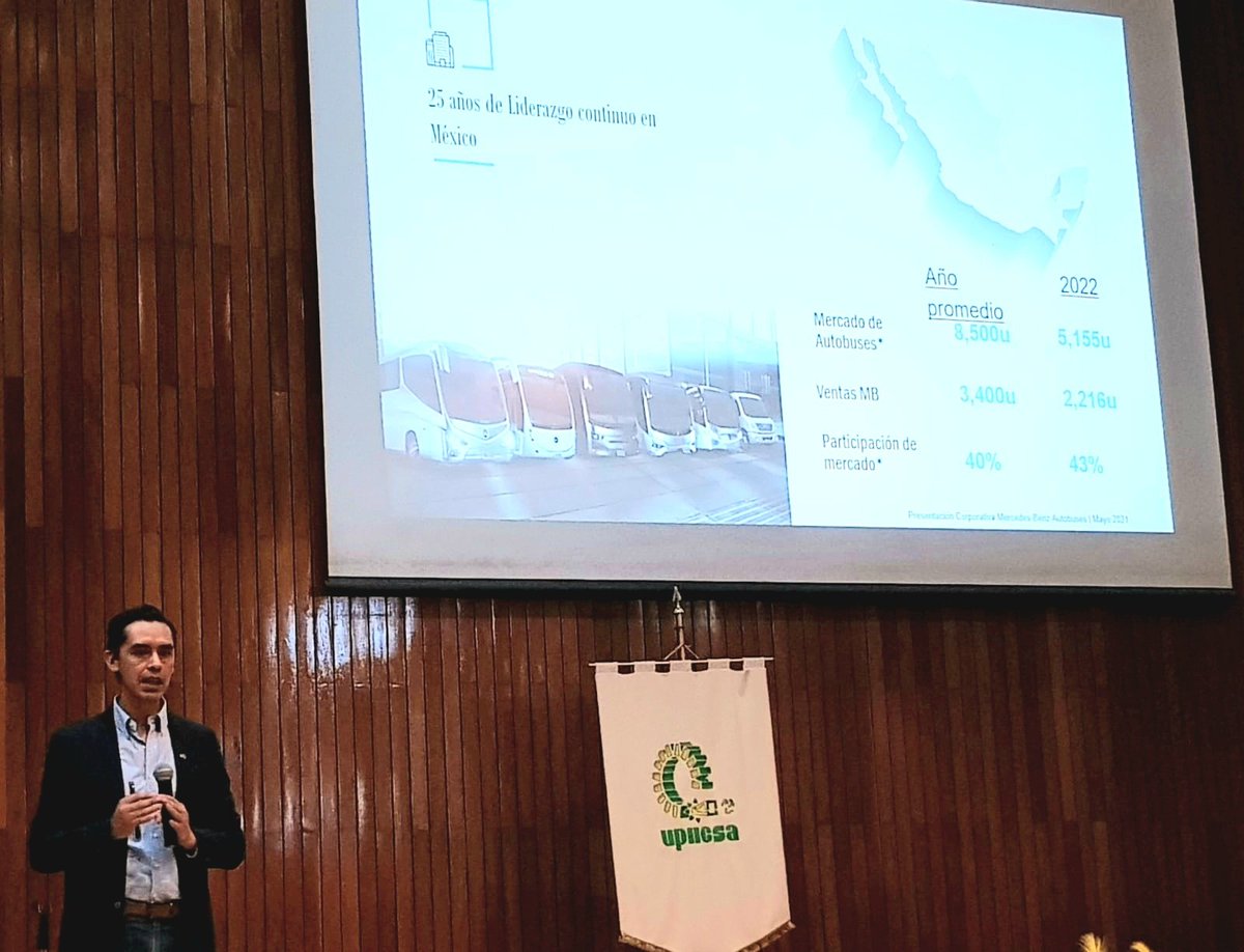 factorautomotor's tweet photo. Antonio Vázquez Guzmán, especialista de producto de @MBenzBusesMx destaca las tecnologías que integran el portafolio de producto de la compañía, y que la han consolidado en #México por 25 años como líder de ventas en el segmento de #Pasaje
#ASEIT #ExpoECONEXIÓNTRANSPORTE #Transporte #IngenieríaEnTransporte
#1418marzo #10eCT #Presencial #Híbrido #Conferencias #Talleres #Webinars #ASEIT #Transporte
@IPN_MX @dir_upiicsa @Anpact