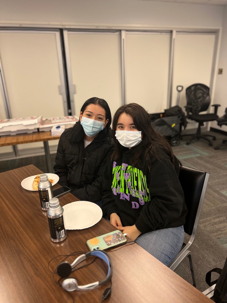 ProvostKSG's tweet image. #WomensHistoryMonth @csulbshs and @csulbWGEC &apos;s &quot;Let&apos;s Talk Body Image&quot; workshop beautifully challenged social standards and cultivated Brave Spaces. A big thanks to our friends who opened up this space for storytelling, self-love, and the importance of nourishing our bodies.