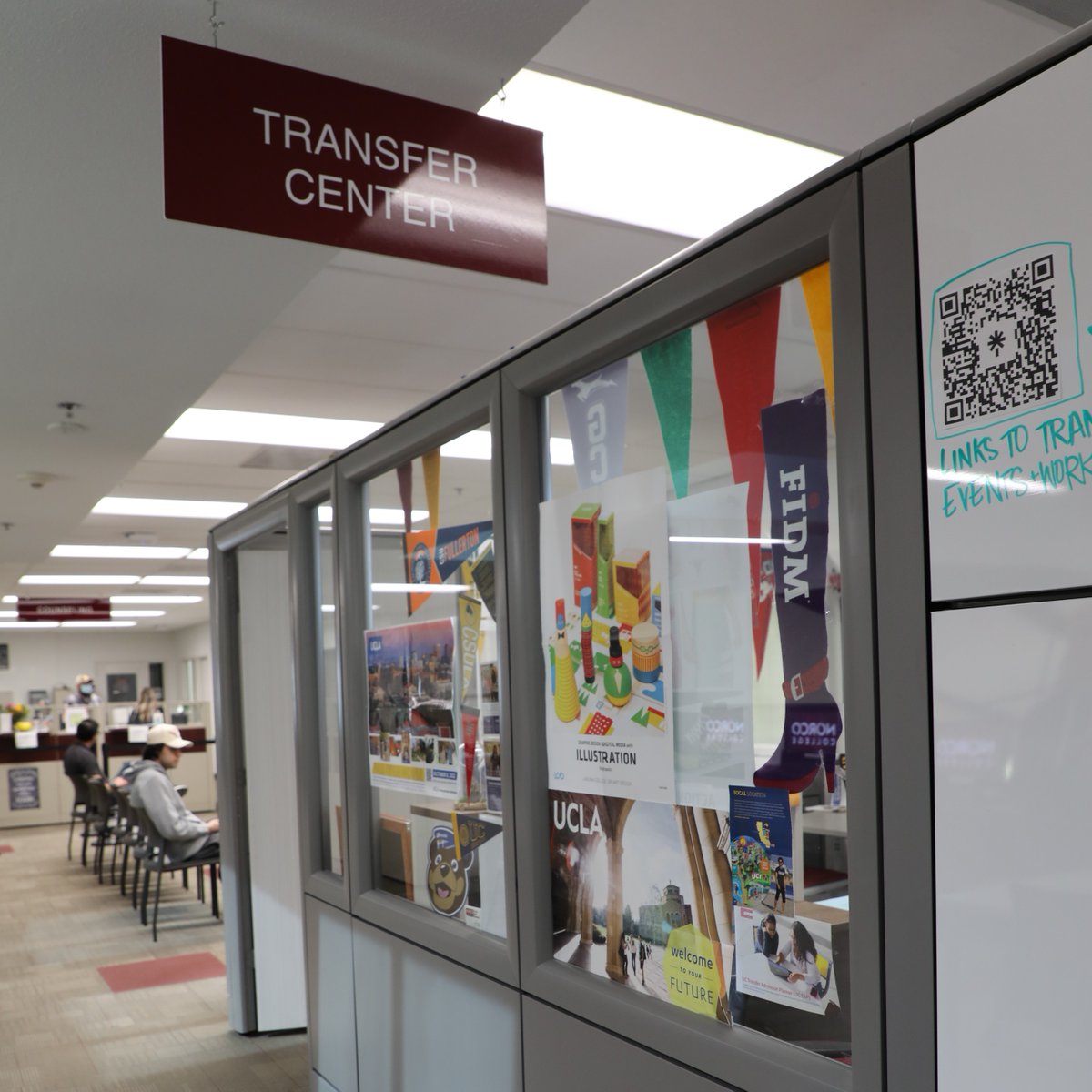 NorcoCollege's tweet photo. Your Transfer Center has many resources available to assist you with the transfer process. Workshops, information sessions, advisement appointment, and meetings with university admissions counselors. Calendar: https://t.co/J1i1vw9Hsz
#ThinkTransfer https://t.co/8hB9v9Bfr0