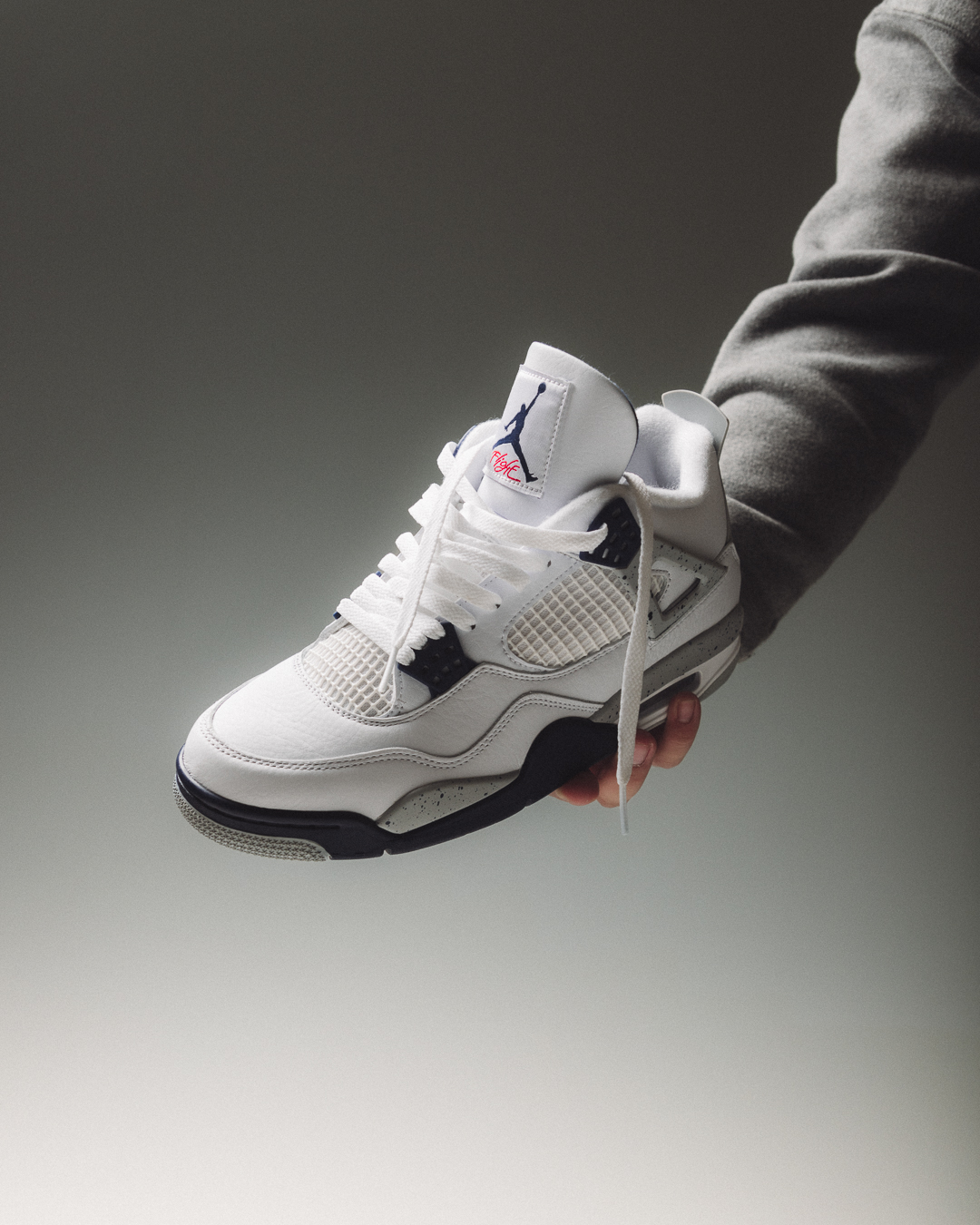 Jordan 4 deals jd