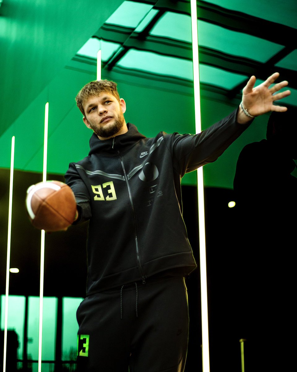 Oregon Football tweet media
