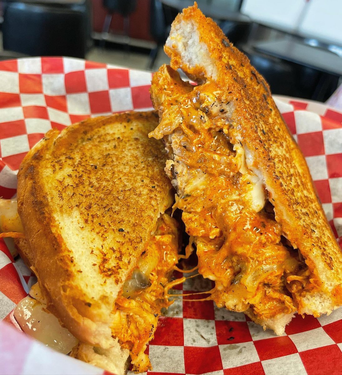 Melt502's tweet photo. @skyyclark Best Sandwiches In The Ville! 🥪 https://t.co/wfwion0VOO