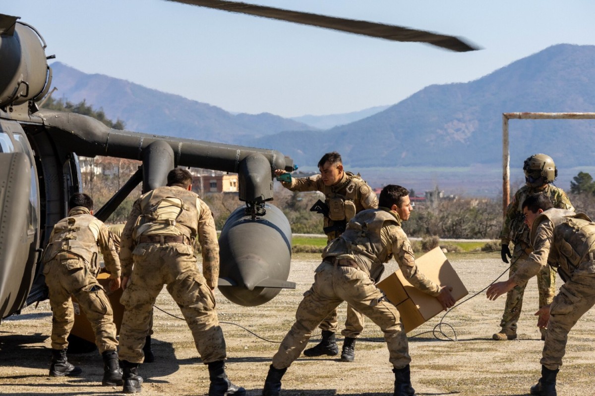 .<a href="/VCorps/">U.S. Army V Corps</a>’s mission is never solely deterrence or warfighting.

In the wake of a 7.8 magnitude earthquake, it has been #MakingaDifference while working in coordination with the Turkish government and <a href="/USAID/">USAID</a> to provide relief to the people of Türkiye.

📰 army.mil/article/264700