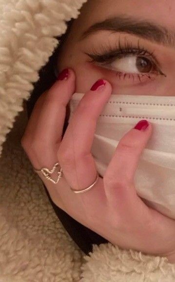 • مۢـ٘نـ؏ـزݪـۿہ | 🥀🖤⇣ tweet media
