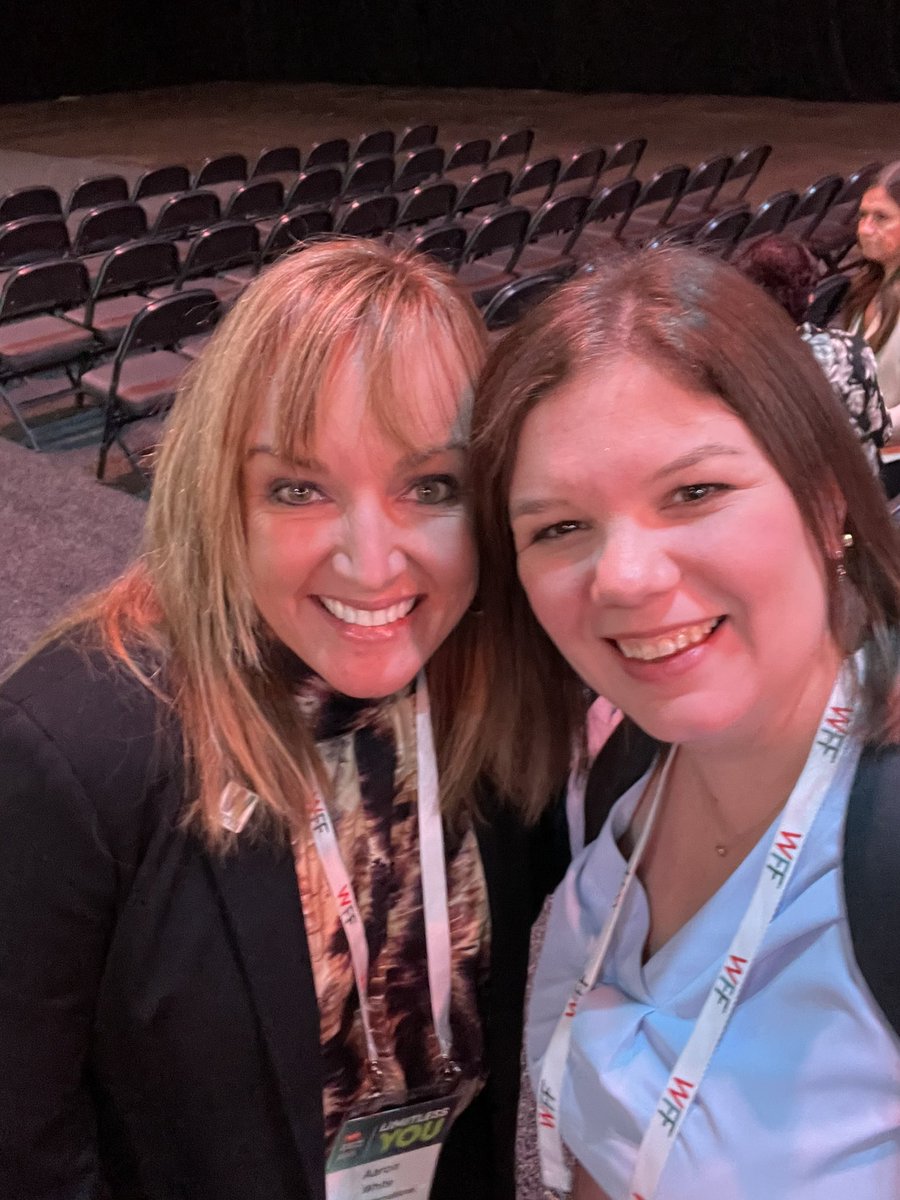 Lajohnson529's tweet photo. Words cannot express this inspiring experience!
These last few days have been amazing!
My takeaways are numerous! I am committed to leading INTENTIONALLY, sharing my story, building relationship currency and being A FAN!#WFFLimitless #brinkerwtl https://t.co/AB7BCqBqIN