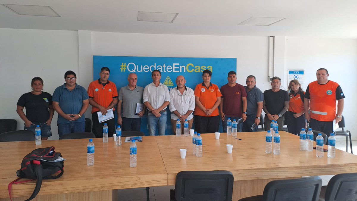 LicOrtegasan's tweet photo. El equipo de la Zona II de la #DCivil trabajando y pensando la protección civil como instrumento de la política de seguridad pública, que protege a las personas y bienes garantizando una respuesta adecuada ante los distintos tipos de emergencias y catástrofes
@defensacivilba https://t.co/c1xpJXJWwK