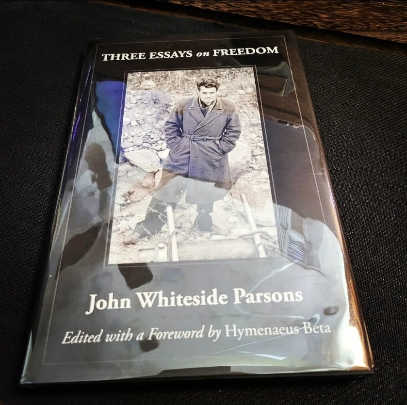 I'm incredibly excited that I was finally able to track down a copy of Three Essays on Freedom by Jack Parsons. I've been hunting for quite a while. #thelema #jackparsons #babalon #occultbooks #strangeangel