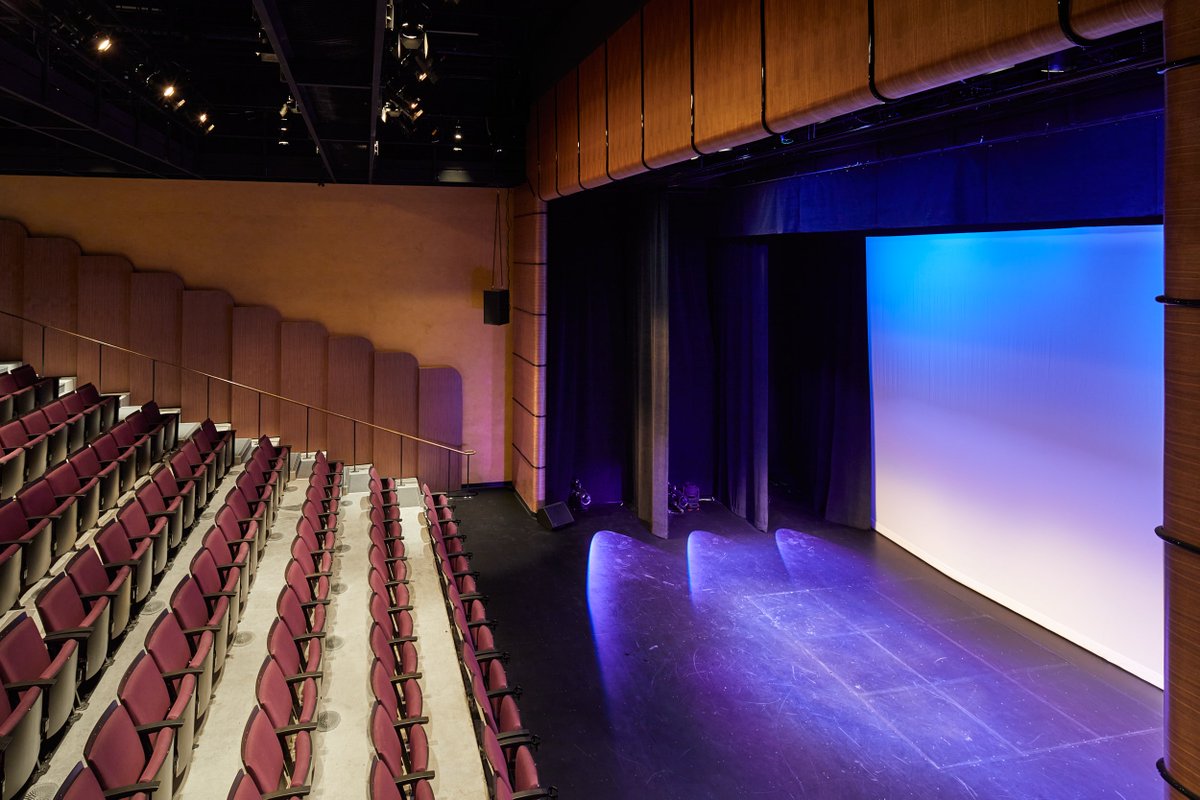 Theatre_Network's tweet photo. Get your seat inside The Roxy’s Nancy Power Theatre! - https://t.co/Qx8WXf7hvF https://t.co/MljCqYKdQR