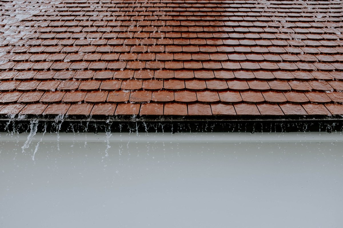 Is your roof ready for the rainy season? Don't let leaks and damage ruin your home or business. Our expert team can inspect your roof, repair any issues, and ensure it's fully prepared to withstand even the heaviest rain. 
🏠
drytechroofing.com

#roofrepair #rainyseason
