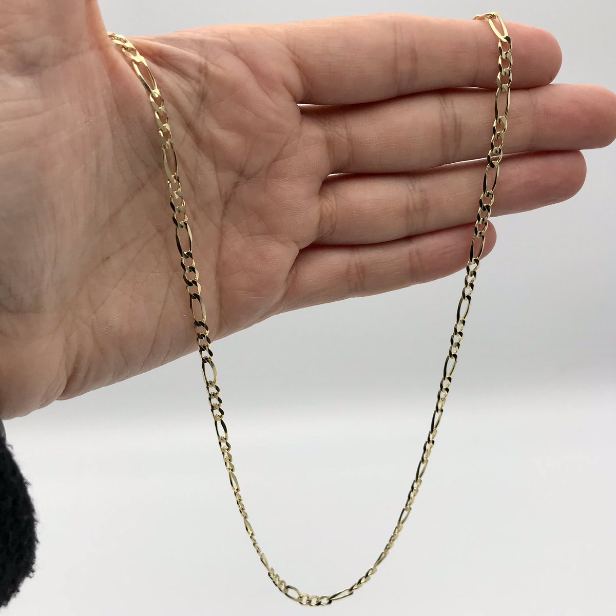Available now! 22 inch 14k gold figaro chain! Weighs 10.8 grams and is 3.75mm wide! Yours for $999.99! #pawnshop #oakland #sanfrancisco #bayarea #sfbayarea #eastbay #supportsmallbusiness #supportlocal #pawnshopfinds #pawnshopdeals #bestcollateral #gold #goldchain #figarochain
