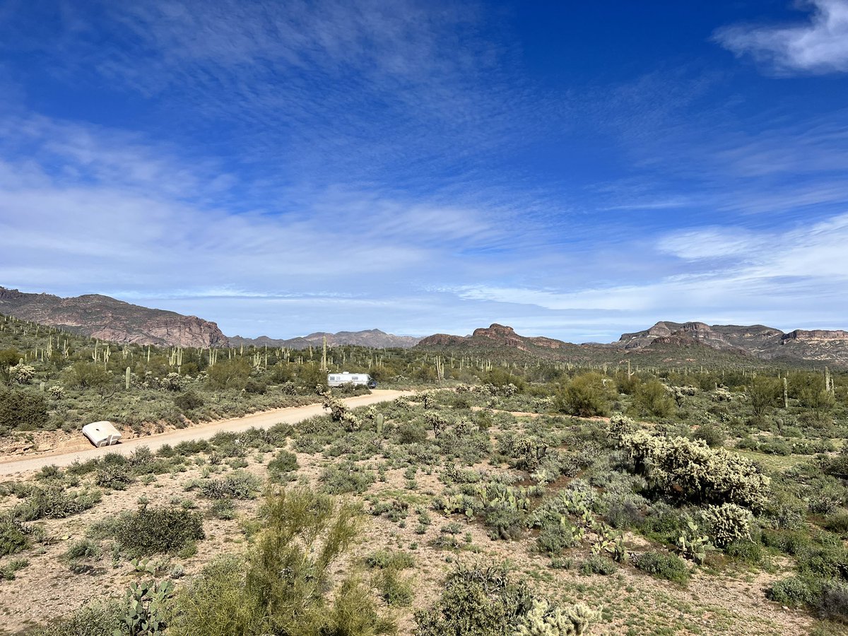 CoupleRv's tweet photo. This will be home for the next 14 days. See more of our adventures on youtube, link in bio!!  #rvlife #camper #camperlife #travel #rvliving #rv #lifeontheroad #trailerlife #rvlifestyle #rvlivingwithdogs #trailerliving #rvliving #fulltimerv #fulltimetravel #wanderlust #nomad https://t.co/Aqhc0jyJoI