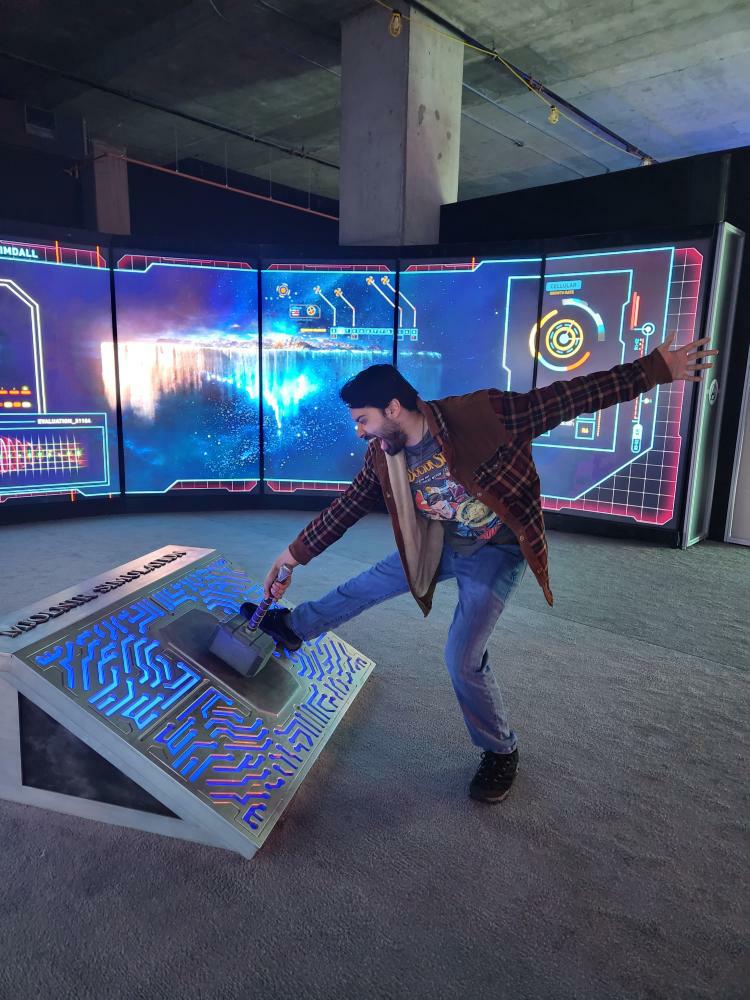 StephSketches's tweet photo. So it was very clear I was the world's biggest man-child at Avengers Station. But would continue to be one the next time I go.
#Avengers #AvengersStation #AvengersStationCanada #Brentwood #BrentwoodMall #Marvel https://t.co/GVmYlFqNt5