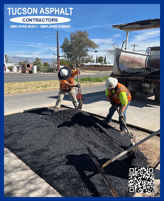 TucsonAsphalt's tweet photo. Team Patch (Our Patch Crew) is doing what they love to do while making our community look great.

#employeebuilt #employeeowned https://t.co/7hzEByANGK