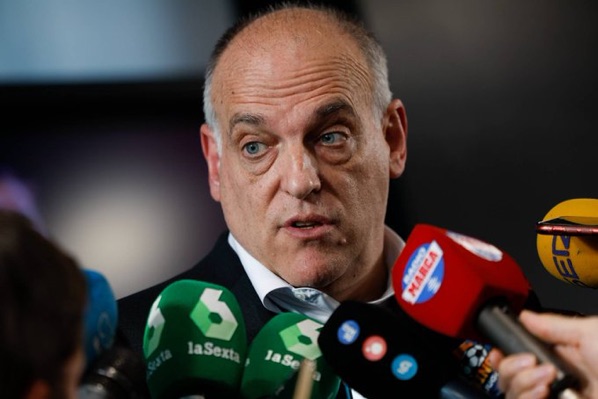 BarcaTimes's tweet photo. 🚨🚨| Javier Tebas received over €300,000 from an Iranian company believed to have financed terrorism and banned in the United States. [@okdiario] #fcblive https://t.co/xSVc1kf79J