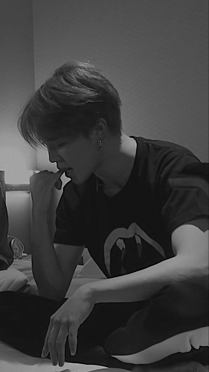 boywithmin's tweet photo. [EXCLUSIVE]

You Talk a Big Game | yoonmin au 🔞

both yg and jm have a reputation of sleeping around— but never with each other. 

though a game of spin the bottle might change that.

—fboys ym, bathroom s*x, enemies to lovers 

link below ⬇️ https://t.co/OLJ7ogNzHO