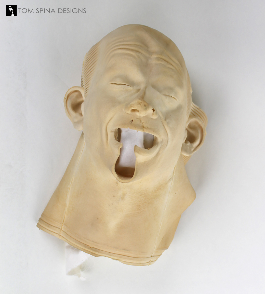 TomSpinaDesigns's tweet photo. We created a custom display bust for a production-used latex skin for the #JohnnyCab in 1990's #TotalRecall. Our team reverse engineered an underskull before patching & painting the prop.
More: https://t.co/ClfXZGO8rG
#TomSpinaDesigns #schwarzenegger #movieprops #scifi https://t.co/O3pFaVX2lF