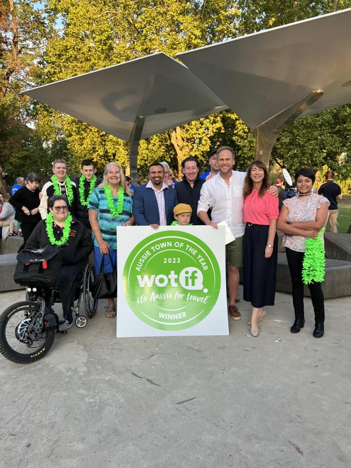 It’s official, #Albury is the 2023 Aussie Town of the Year! 🎉 We were so thrilled this morning to be recognised by leading travel app @Wotif, on @TheTodayShow in the hotly contested competition for Australia’s favourite local getaway. #VisitAlburyWodonga #Wotif #TheTodayShow