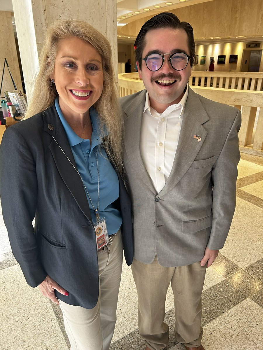 NicholasJBique's tweet photo. Great seeing @FloridaAPD Comms Dir. Melanie &amp; @TheFamilyCafe’s  @jmccann1969 for #DevelopmentalDisabilities Day at the Capitol!

Our statewide network of disability organizations &amp; advocates are hard at work to connect Floridians in need with the health care they deserve. #FlaPol https://t.co/qJmWzyBxJA