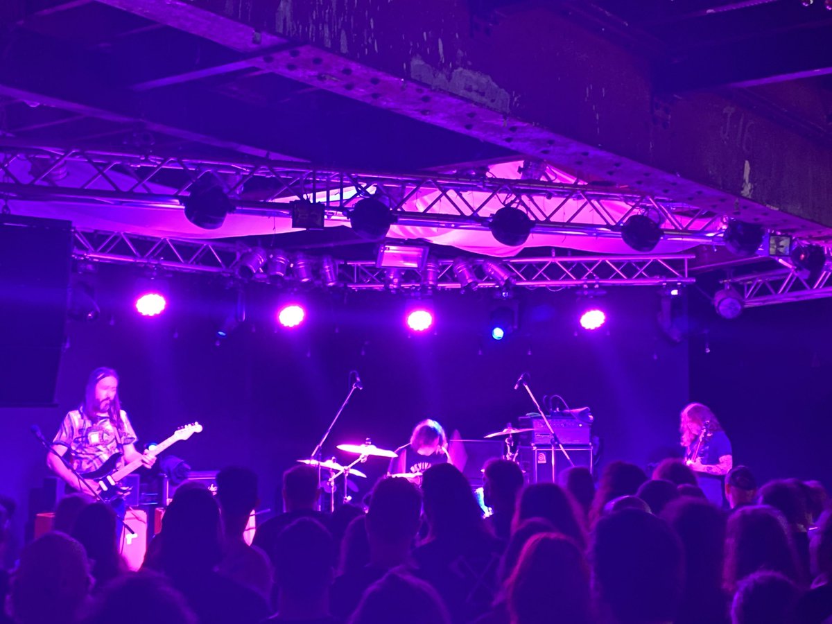 HowlettGreg's tweet photo. Had a great night at the #rosemount watching #datura4 and #earthless Slightly deaf this morning but it was worth it. https://t.co/X39T7FunMg