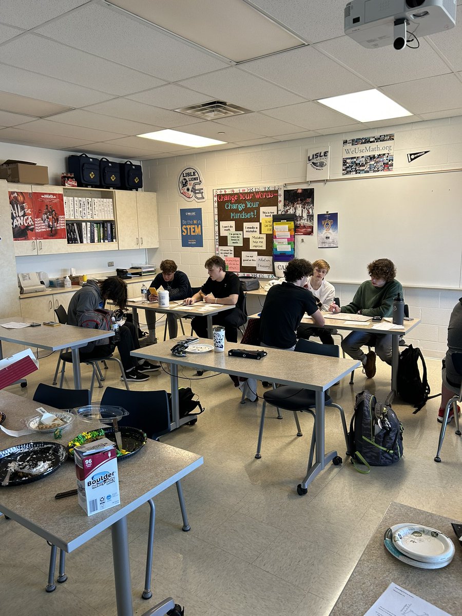 LisleMath tweet media