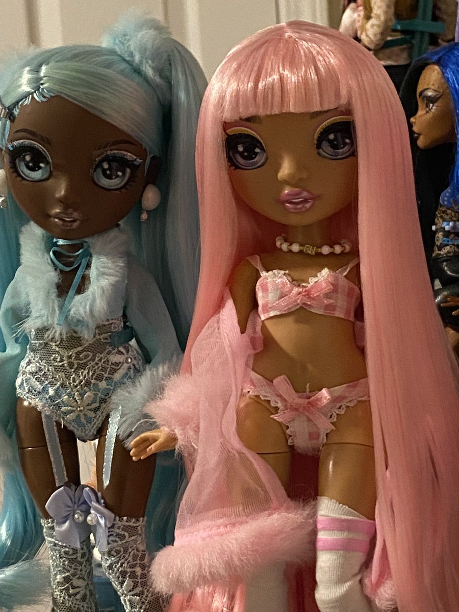 babydolly2k1's tweet photo. Cotton candy fantasy🍭 🍬 https://t.co/eDFUV7S7CI